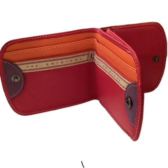 The Original Taxi Wallet, Leather, Red, Compact Design 4" X 3.5" - Picture 4 of 9